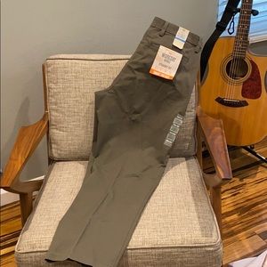 Dockers Workday Khaki (36x30)